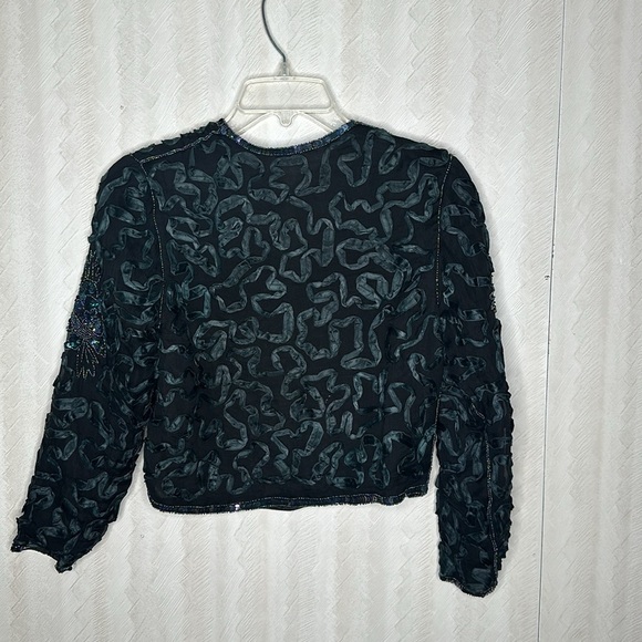 🔥VINTAGE FLORAL EMBOSSED CROPPED SEQUIN CARDIGAN Size small - Picture 7 of 8